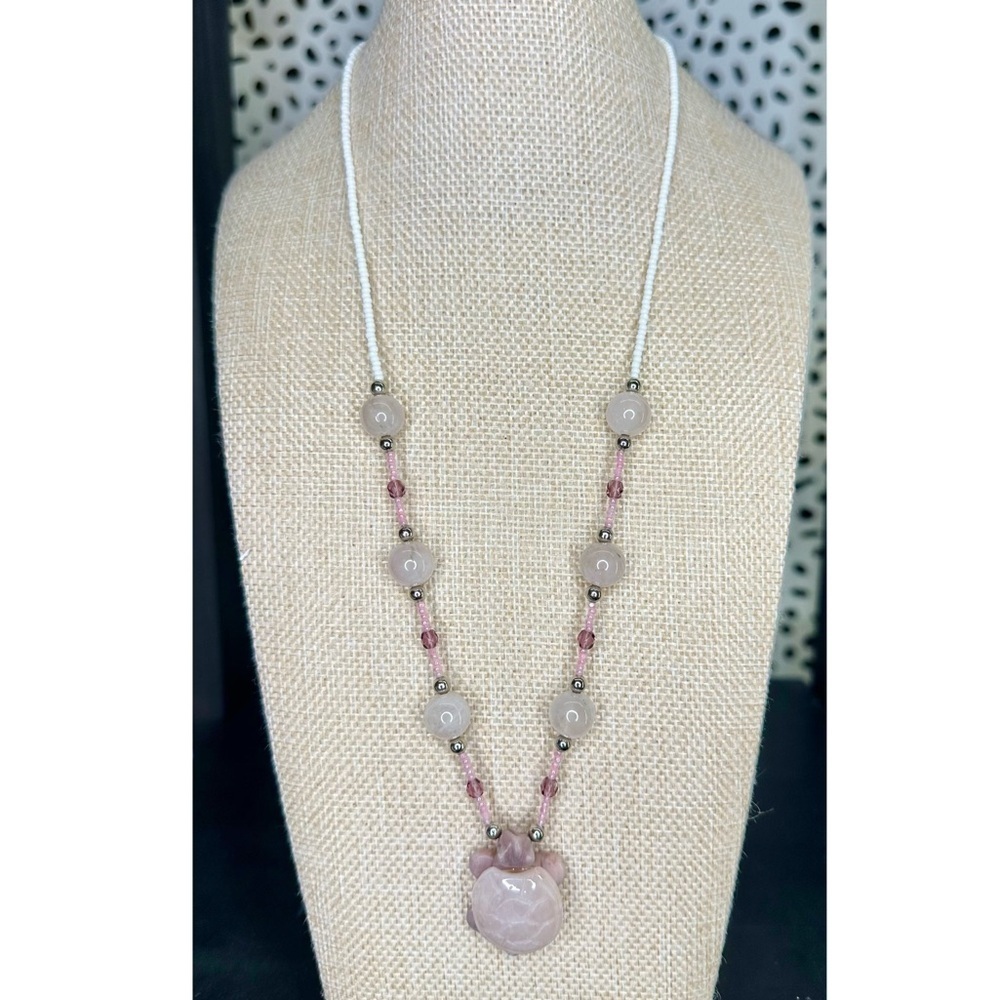 Rose Quartz Carved Turtle Natural Gemstone Beaded Necklace Screw Clasp Closure